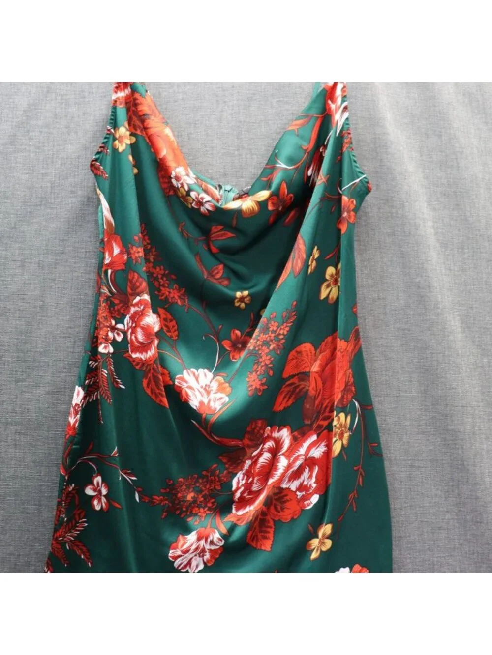 Pretty Little Thing Emerald Green Floral Strappy Satin Cowl Midi Dress NWT - Picture 9 of 16